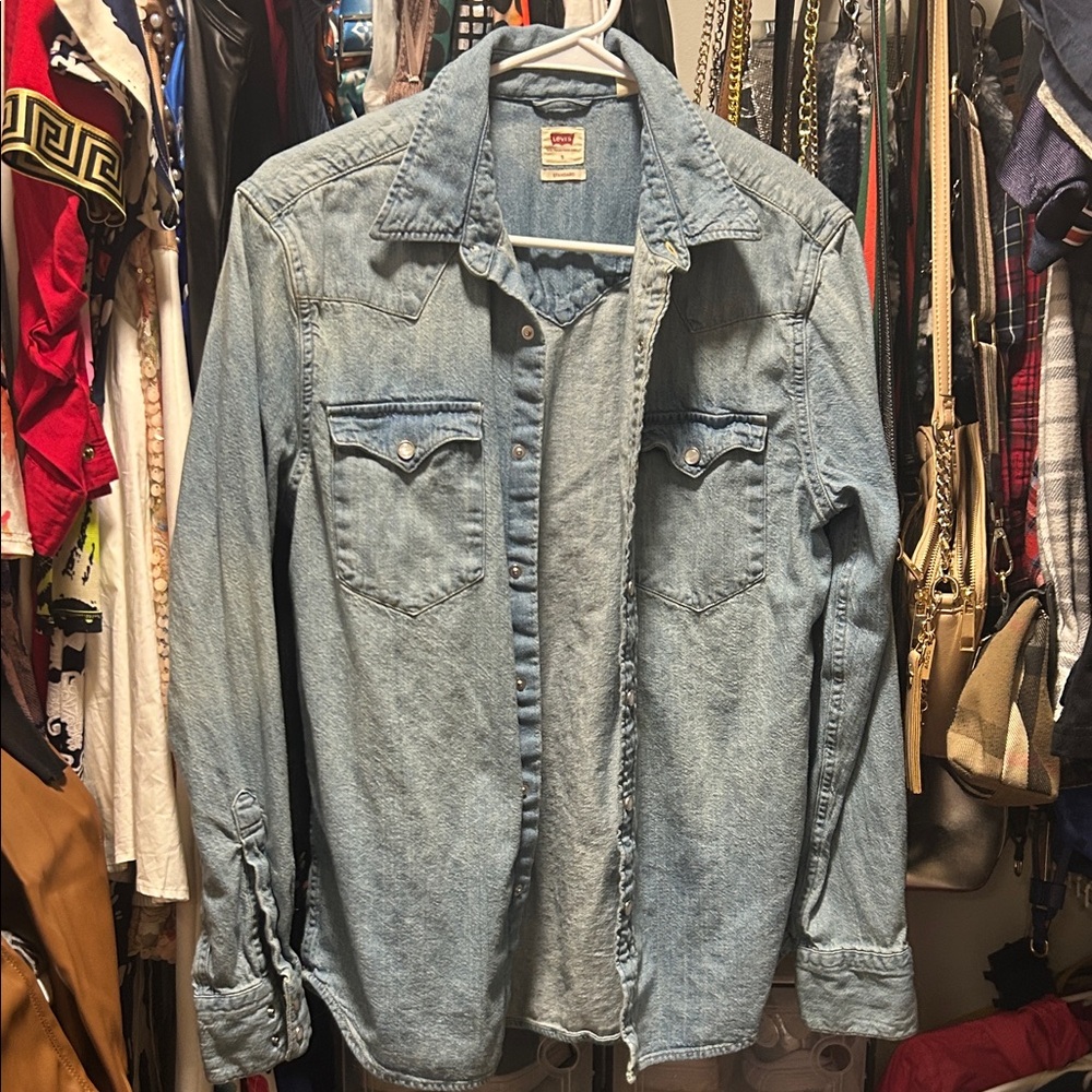 Levi's Faded Blue Denim Shirt